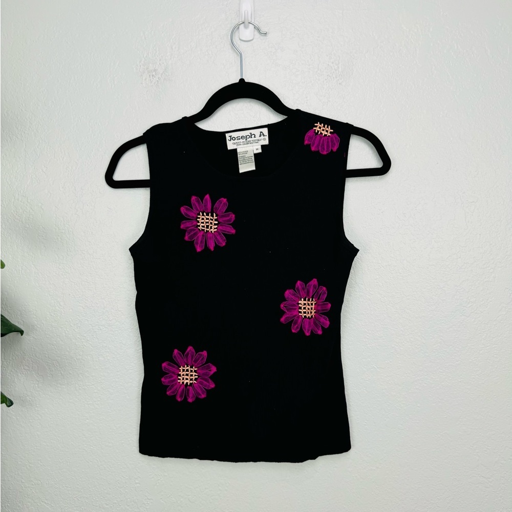 Vintage Embellished Floral Summer Ribbed Knit Midi Top by Joseph A - Picture 2 of 5